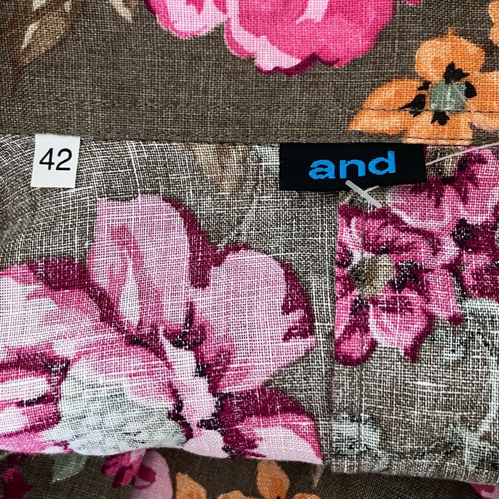 Floral 100% Linen Button-Up Women's 3/4 Sleeve Top Cottage Size Small - Picture 4 of 5